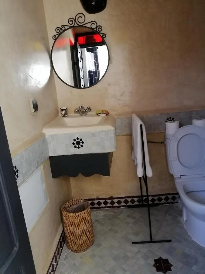 Charmant Riad Pour Familles Ou Groupes - Dar Mama As-Sawíra